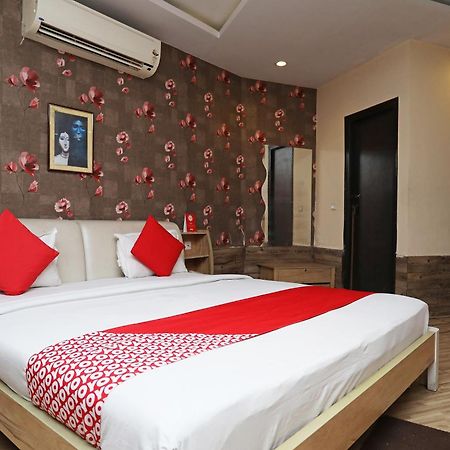 OYO 28439 Skylark Hotel Diamond Harbour Dış mekan fotoğraf