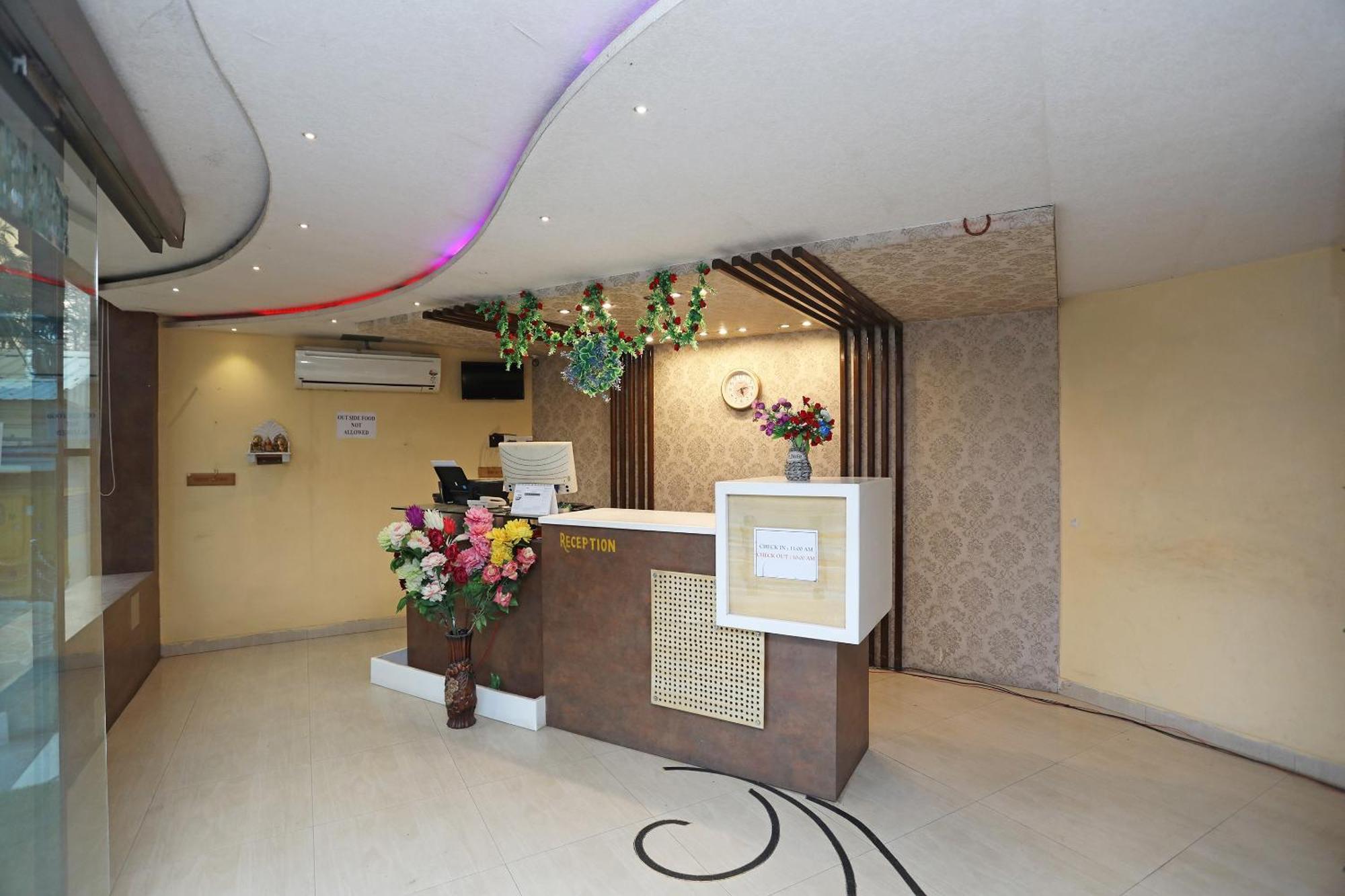 OYO 28439 Skylark Hotel Diamond Harbour Dış mekan fotoğraf