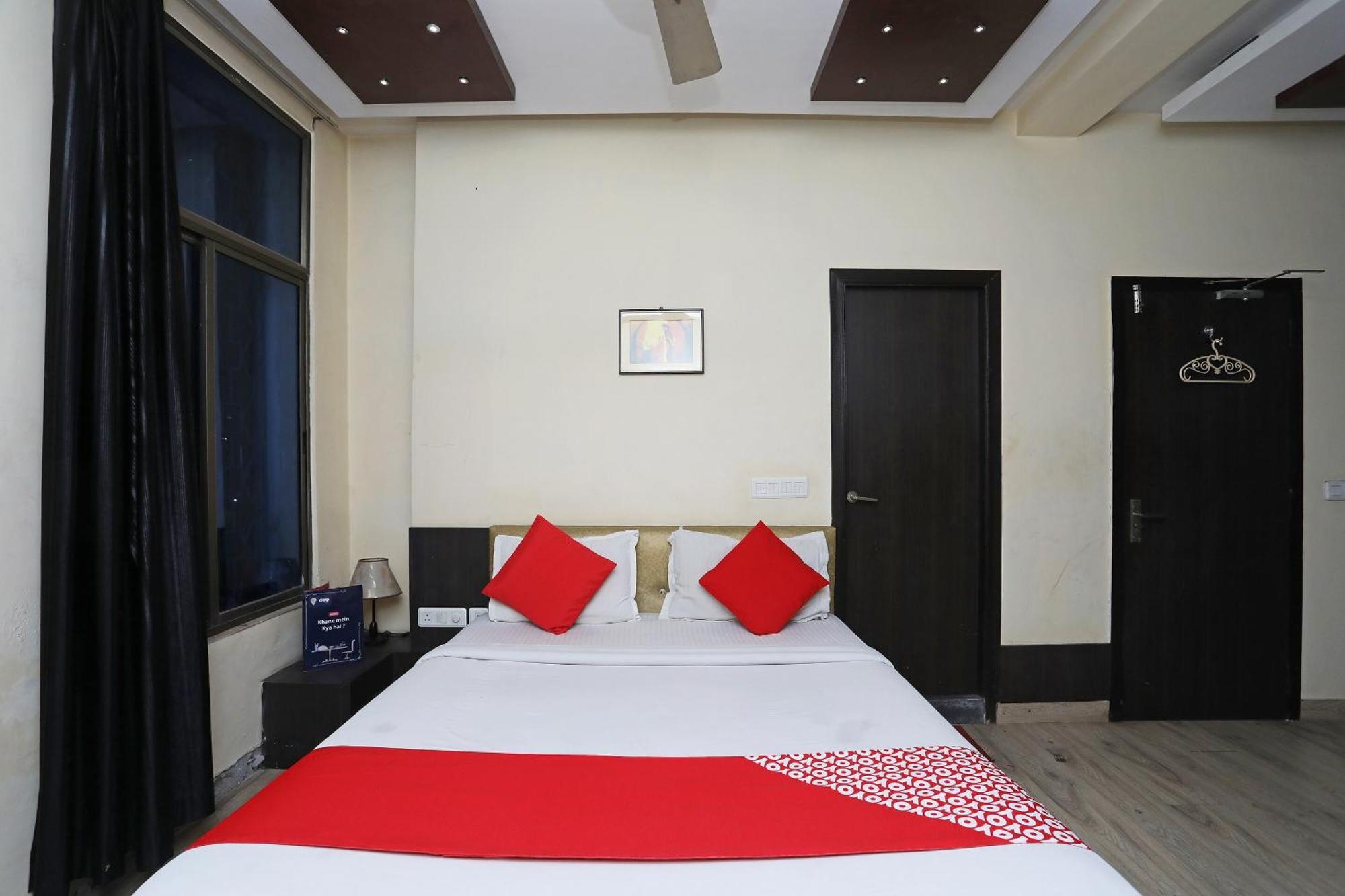OYO 28439 Skylark Hotel Diamond Harbour Dış mekan fotoğraf