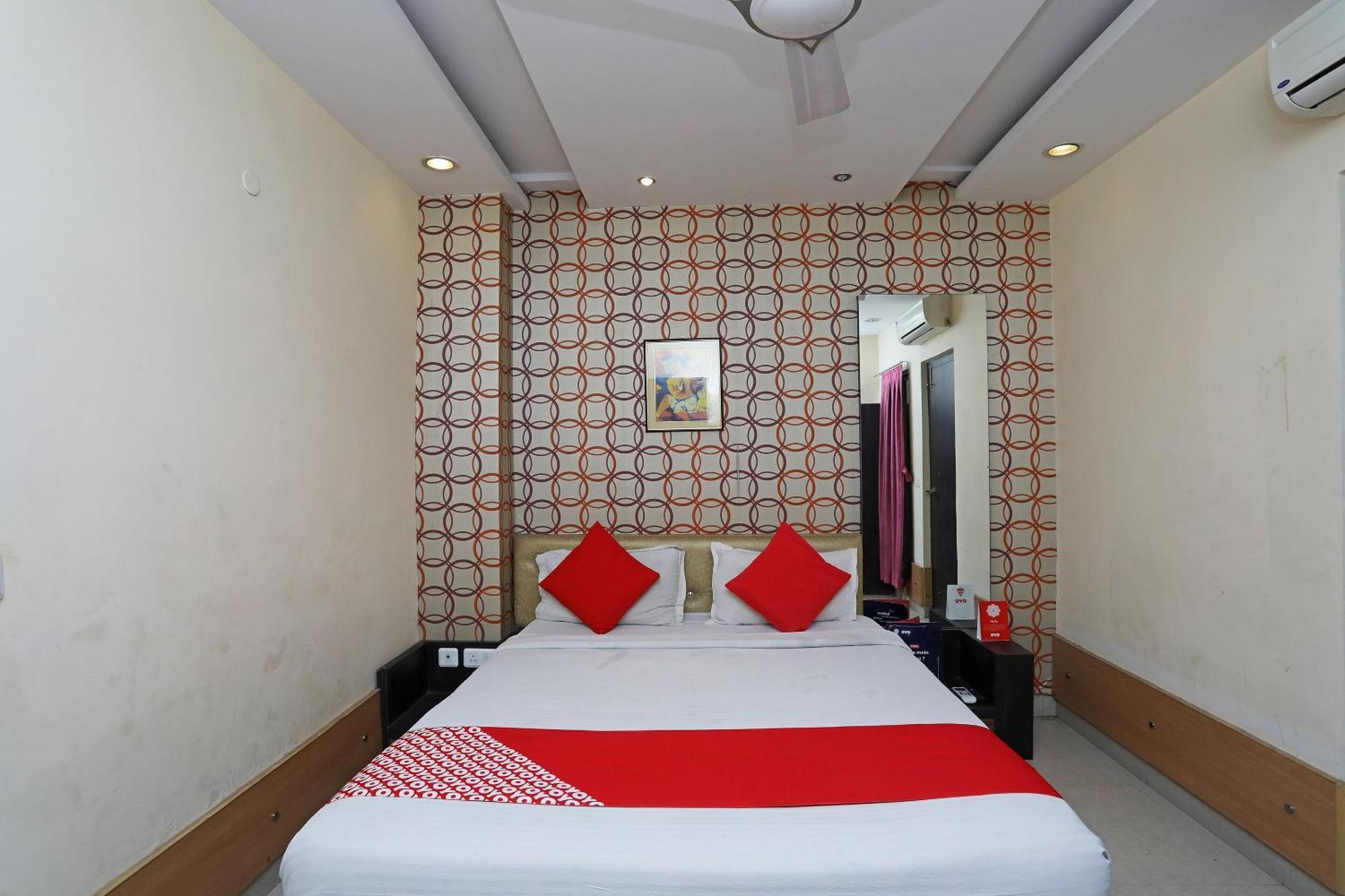 OYO 28439 Skylark Hotel Diamond Harbour Dış mekan fotoğraf